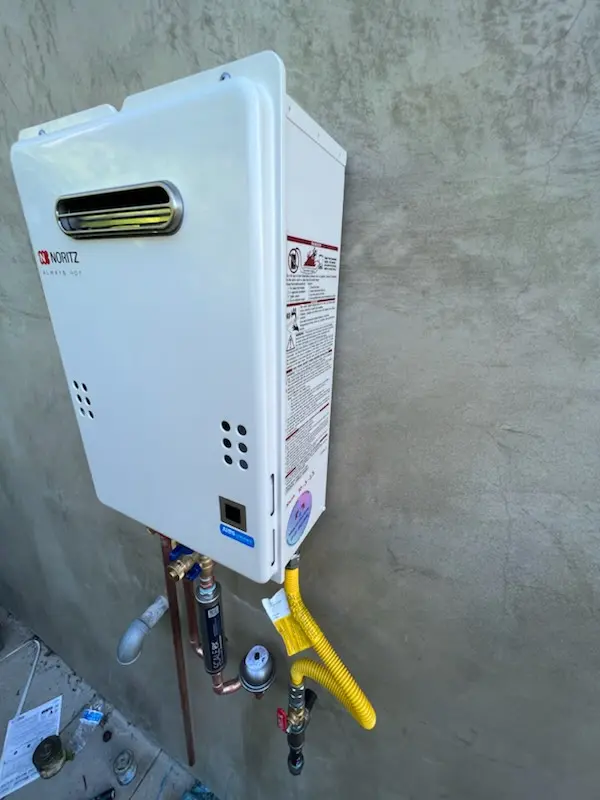 Tankless water heater installation for Beverly Park homes